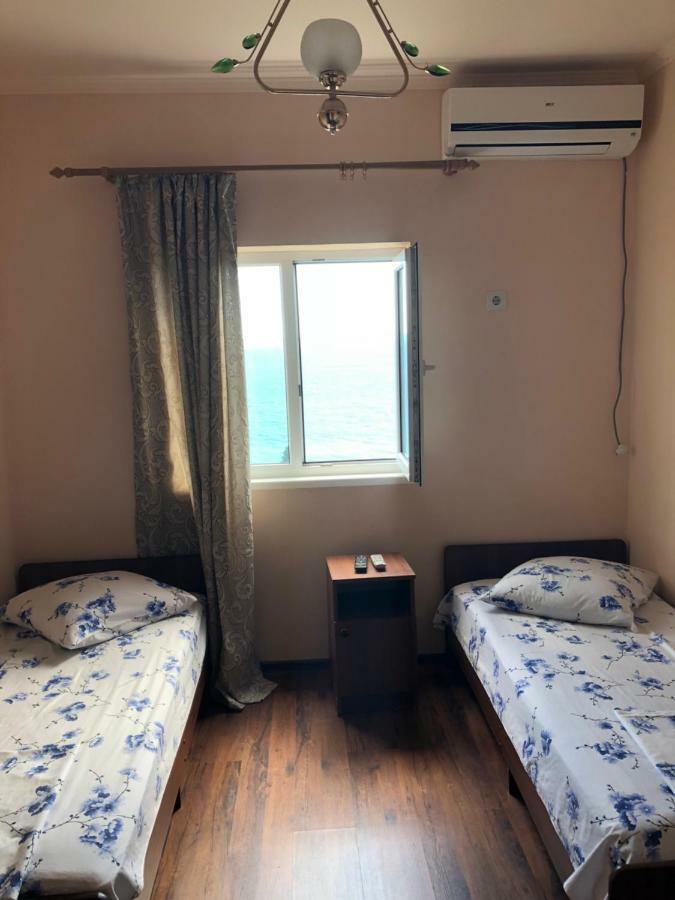 Панорама-Гагра Hotel Eksteriør billede